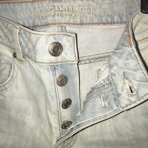 American Eagle Boy Crop Jeans